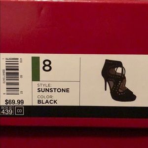 Black J lo Heels. Never worn.